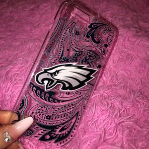 Eagles 8plusCaseNWOT‼️BOGO‼️